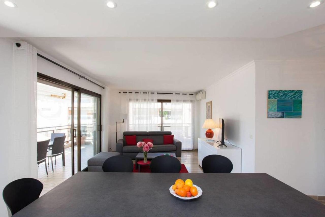 3-Room Apartment With Terrace In Palm Beach Cannes Bagian luar foto